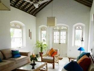 Cafe Ceylon Bed & Breakfast Koggala Luaran gambar